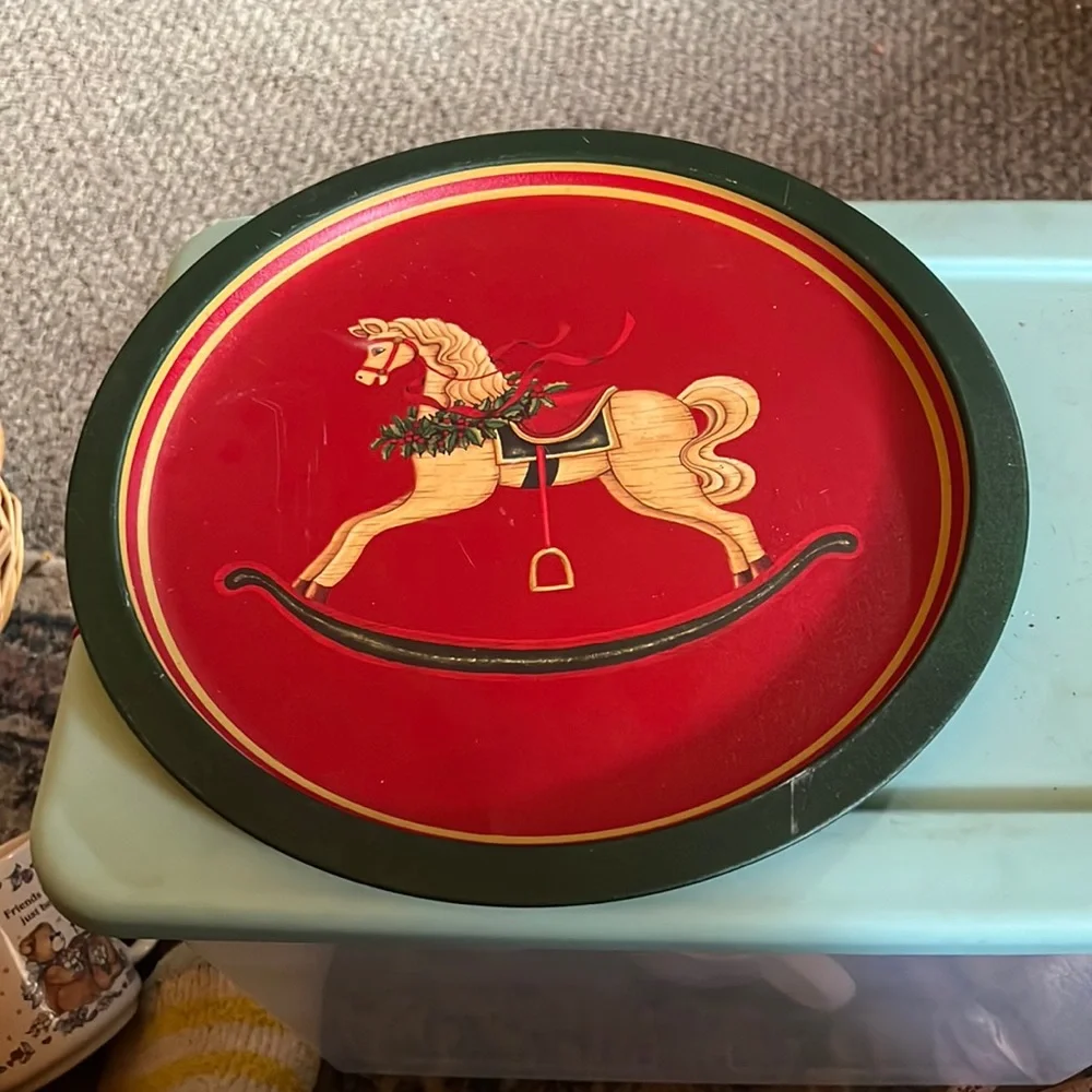 Tray - Picture 1 of 2